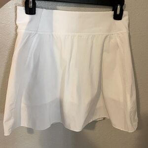 Aritzia TNA skirt
